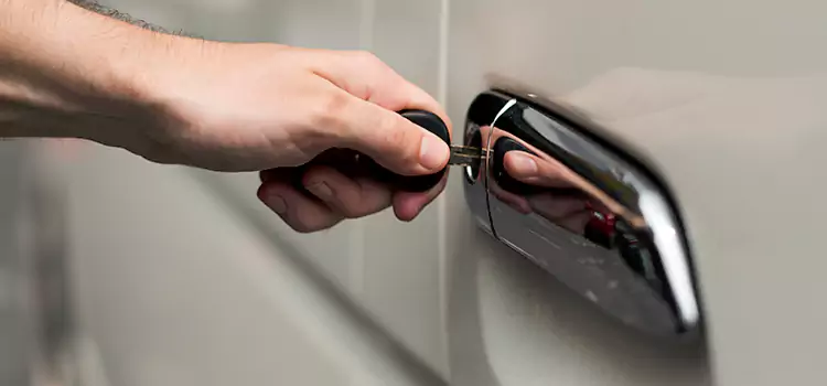 Why Choose Our Auto Locksmith Team in Regina, SK?